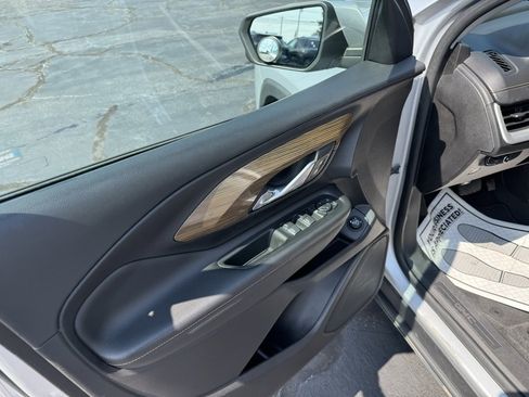 Used 2018 GMC Terrain SLE w/ Driver Convenience Package image 14