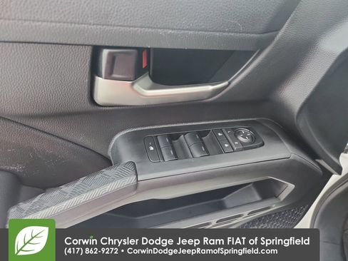 Used 2024 Toyota Tacoma TRD Off-Road image 21