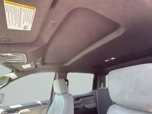 Used 2023 GMC Sierra 1500 SLT w/ SLT Premium Package image 10