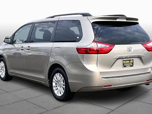 Certified 2017 Toyota Sienna XLE w/ XLE Navigation Package image 11