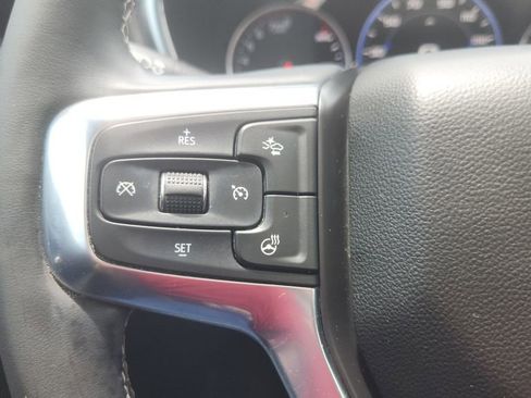 Used 2023 Chevrolet Blazer RS FWD image 17