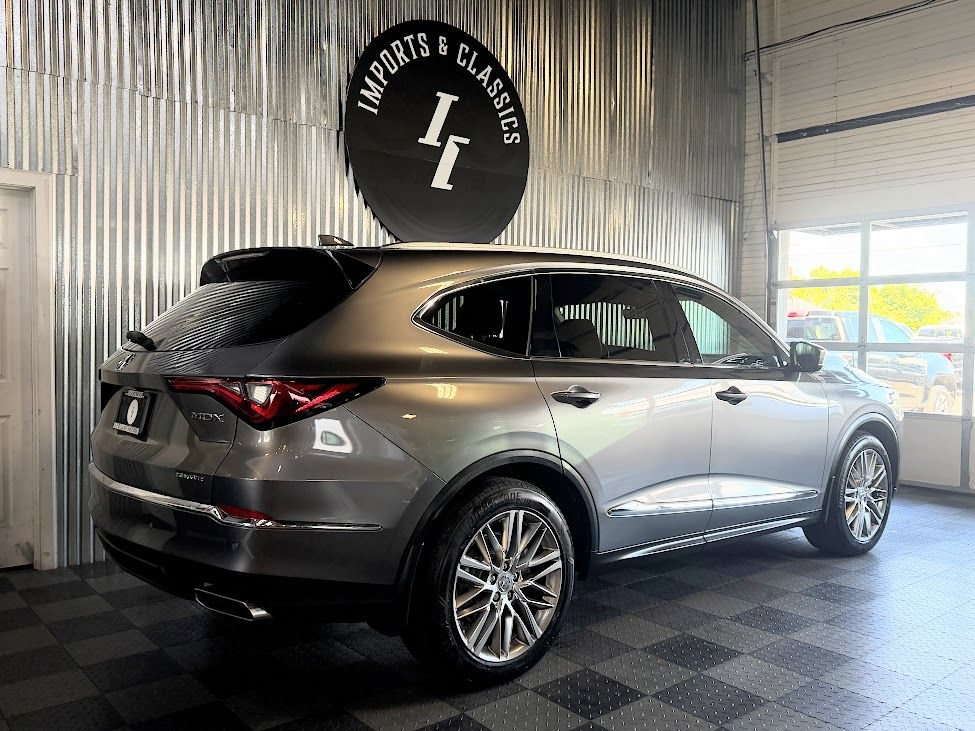 Used 2023 Acura MDX w/ Advance Package AWD/4WD image 3