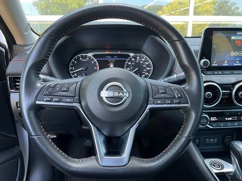 Used 2024 Nissan Sentra SR FWD image 14