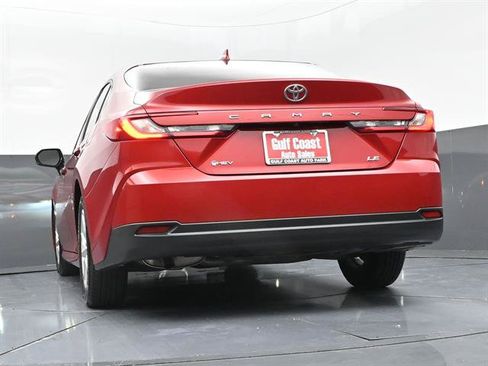 Certified 2025 Toyota Camry LE w/ Convenience Package FWD image 33