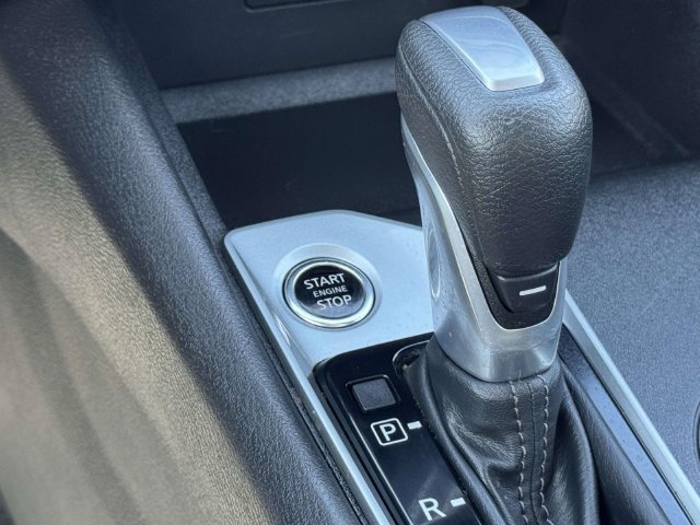Used 2025 Nissan Altima 2.5 SV FWD image 20