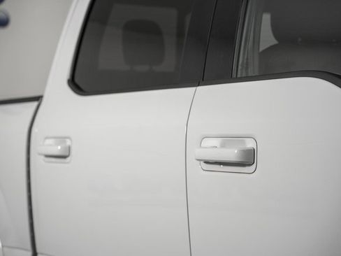 Used 2018 Ford F150 XLT w/ Equipment Group 302A Luxury image 17