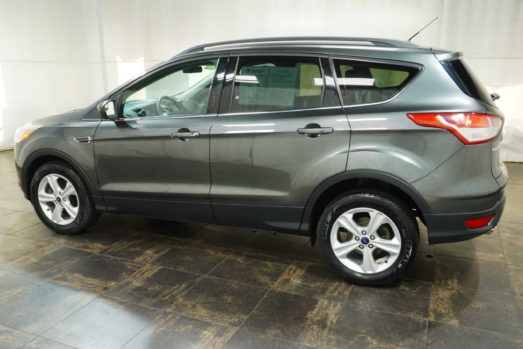 Used 2016 Ford Escape SE w/ Equipment Group 201A AWD/4WD image 7