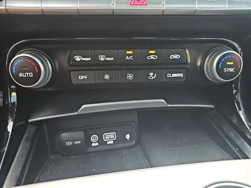 Used 2019 Kia Stinger GT2 image 26