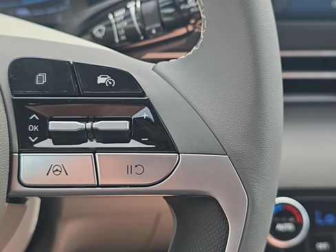 New 2026 Hyundai Elantra Sport FWD image 25