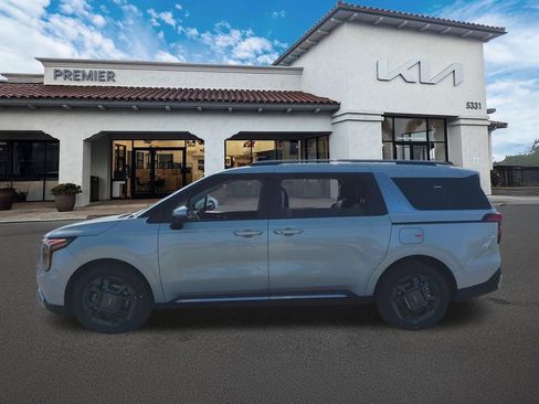 New 2026 Kia Carnival SX image 5