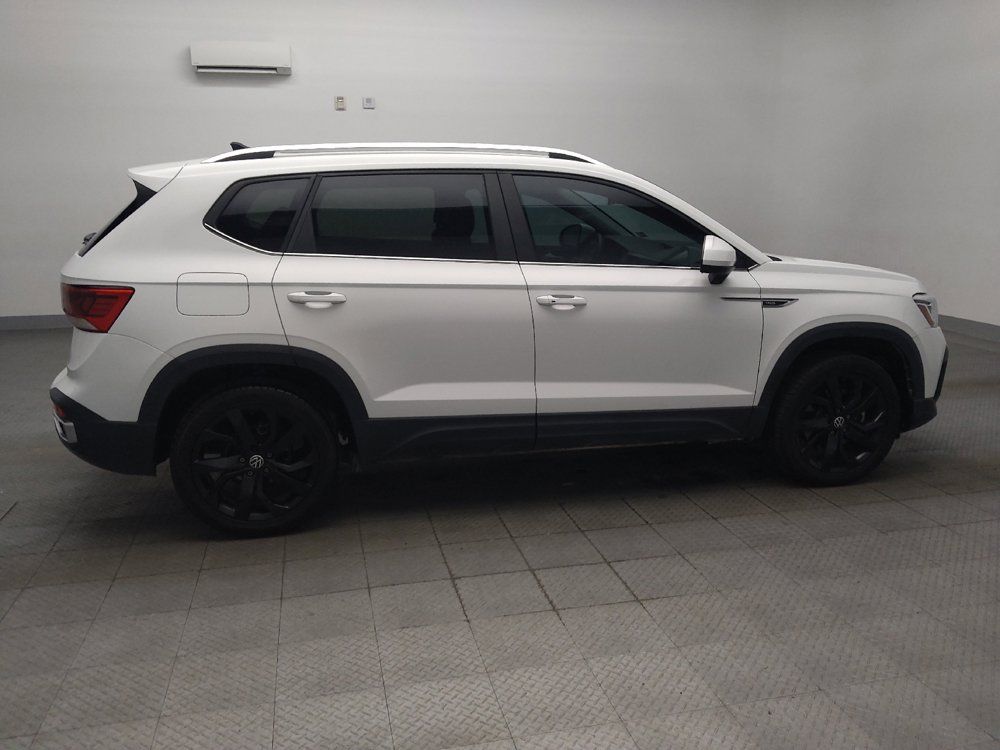 Used 2022 Volkswagen Taos SEL FWD image 10