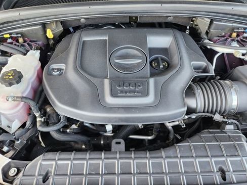 Certified 2023 Jeep Grand Cherokee Overland w/ Adv Protech Group III image 34