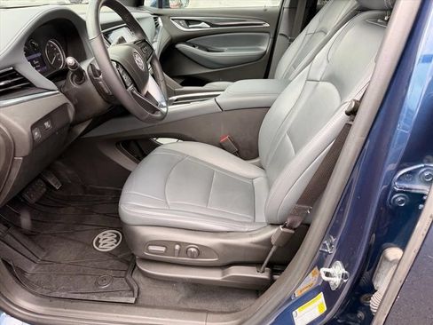 Used 2022 Buick Enclave Essence w/ Experience Buick Package AWD/4WD image 8