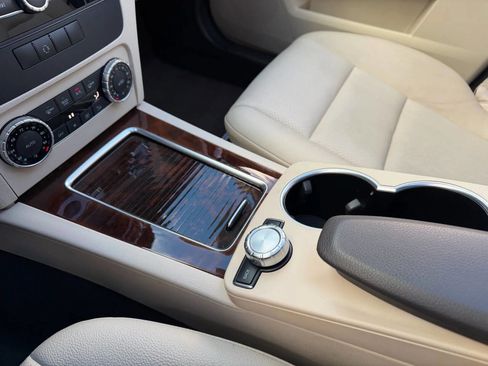 Used 2015 Mercedes-Benz GLK 250 GLK 250 BlueTEC AWD 4MATIC 4dr image 21