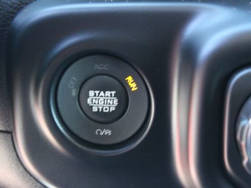 Used 2022 Jeep Wrangler Unlimited Sport AWD/4WD image 21
