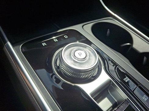 New 2026 Kia Carnival SX Prestige image 7