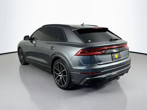 Used 2019 Audi Q8 Prestige w/ Adaptive Chassis Package AWD/4WD image 5