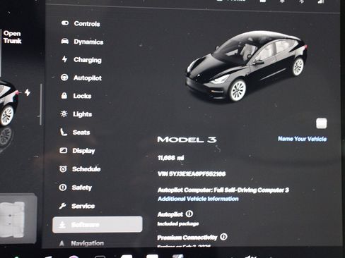 Used 2023 Tesla Model 3 Standard Range image 27