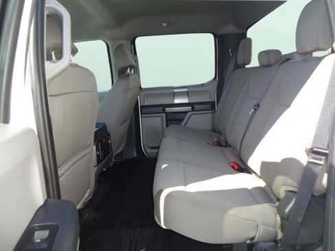 Used 2022 Ford F350 XLT w/ XLT Premium Package image 32