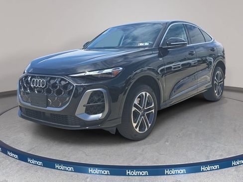 Used 2025 Audi Q5 Premium w/ Convenience Package AWD/4WD image 1