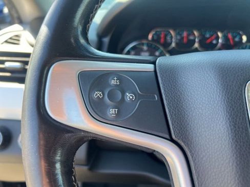 Used 2019 GMC Yukon XL SLE w/ SLE Value Package image 10