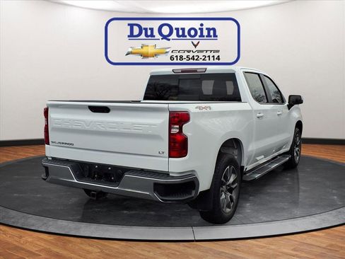 Used 2021 Chevrolet Silverado 1500 LT image 2