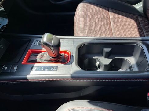 Used 2025 Nissan Kicks SR FWD image 25