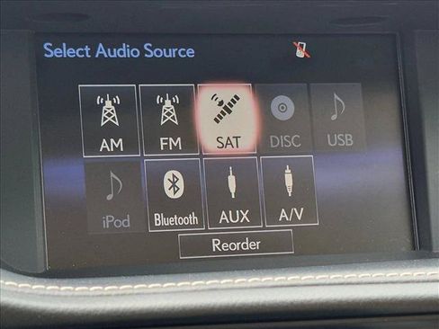 Used 2015 Lexus ES 350 w/ Luxury Package FWD image 9