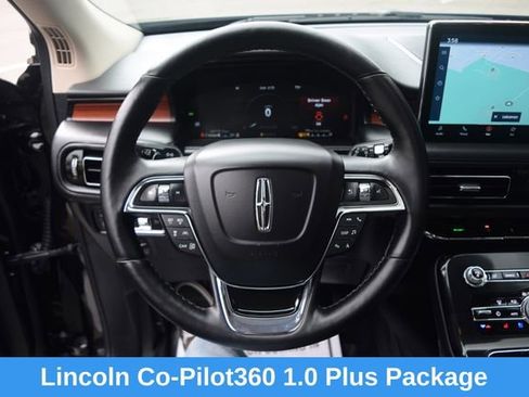 Used 2022 Lincoln Nautilus Reserve w/ Equipment Group 201A AWD/4WD image 4