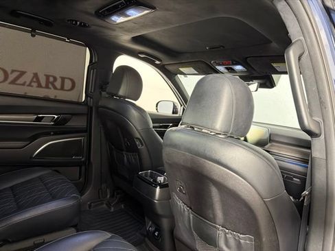 Used 2023 Kia Telluride SX Prestige X-Pro AWD/4WD image 19