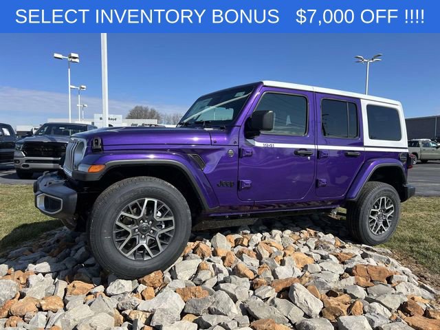 New 2026 Jeep Wrangler Unlimited Sahara w/ Whitecap Package AWD/4WD image 3