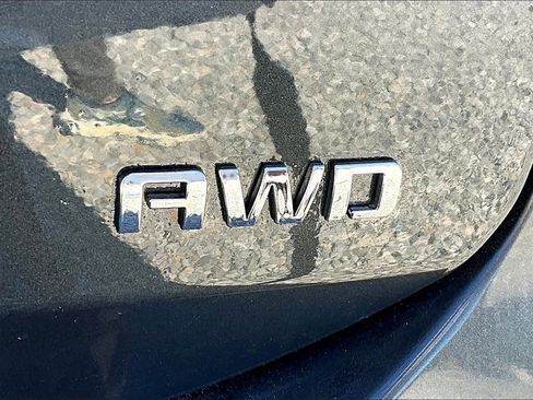 Used 2020 Chevrolet Equinox LS w/ LPO, Cargo Package image 7