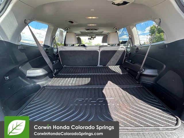 Used 2016 Honda Pilot Touring image 27