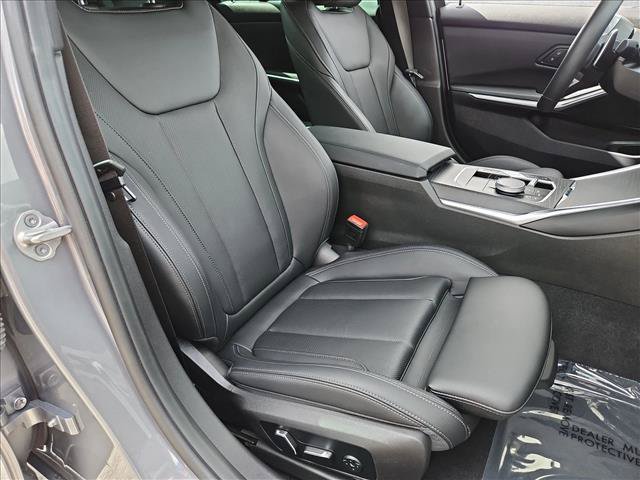 Used 2026 BMW 330i Sedan w/ M Sport Package RWD image 20