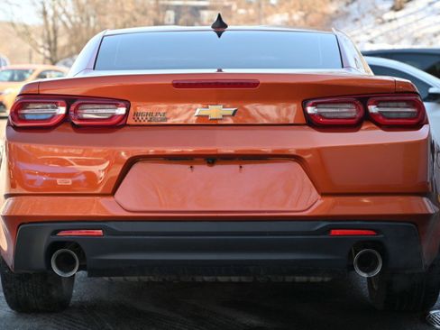 Used 2023 Chevrolet Camaro LT image 4