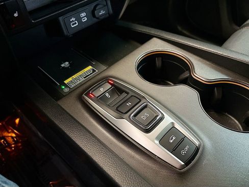 Used 2025 Honda Passport TrailSport image 17