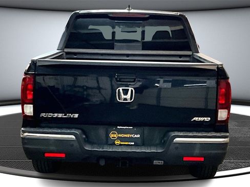 Used 2020 Honda Ridgeline RTL-E image 3