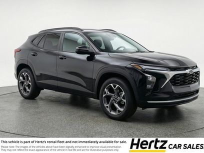 Used 2025 Chevrolet Trax LT