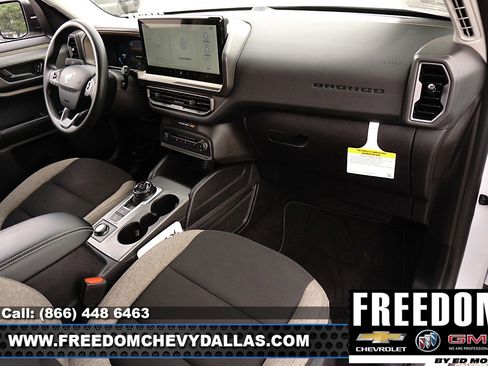 Used 2025 Ford Bronco Sport Big Bend image 8
