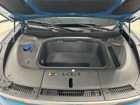 New 2026 Kia EV9 Wind AWD/4WD image 35