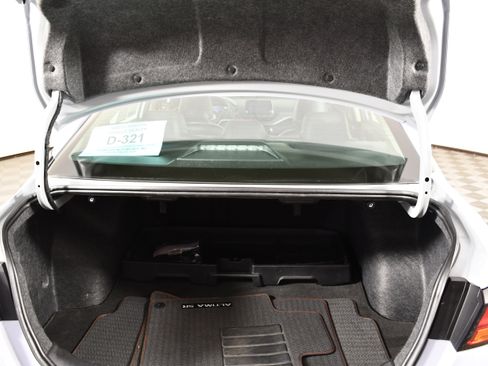 Used 2024 Nissan Altima 2.5 SR FWD image 46