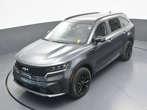 Used 2023 Kia Sorento SX image 65