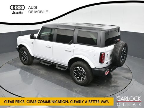 Used 2024 Ford Bronco Outer Banks image 30