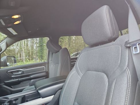 Used 2019 RAM 1500 Big Horn image 22