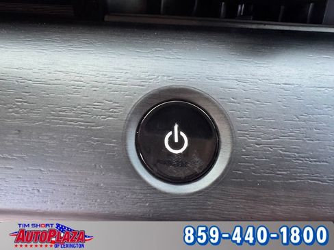 Used 2024 Nissan Ariya FWD image 25