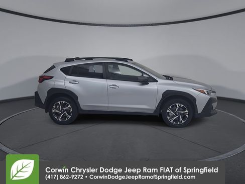 Used 2024 Subaru Crosstrek 2.0i Premium AWD/4WD image 17