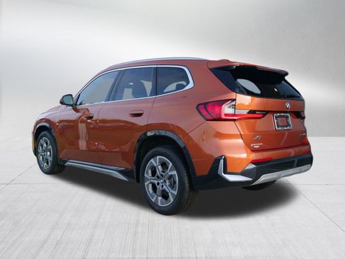 New 2025 BMW X1 xDrive28i w/ Convenience Package image 4