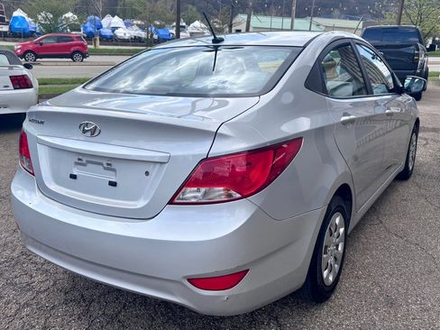 Used 2016 Hyundai Accent SE image 5