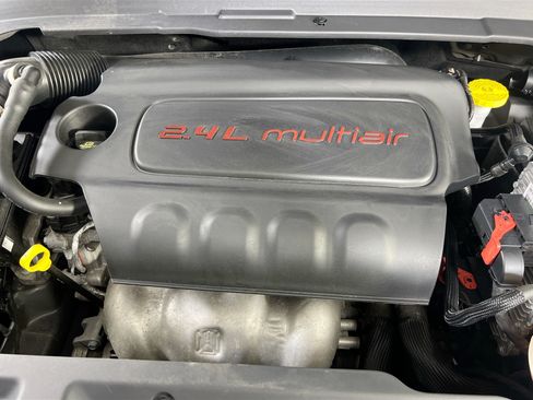 Used 2022 Jeep Compass High Altitude AWD/4WD image 29