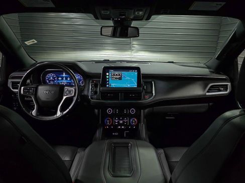 Used 2022 Chevrolet Suburban Z71 w/ Max Trailering Package image 11